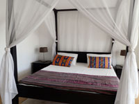bali strand villa gästehaus bett