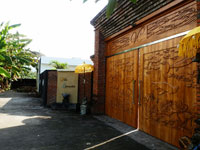 bali-strand-villa-cymopoleia-tor