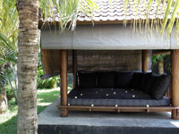 bali-strand-villa-cymopoleia-bale-bengong